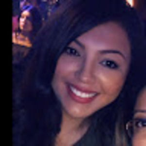 Meet your Posher, Corina